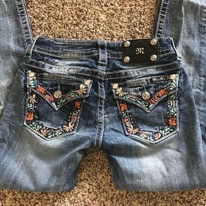 Low price today only! Super cute miss me jeans!